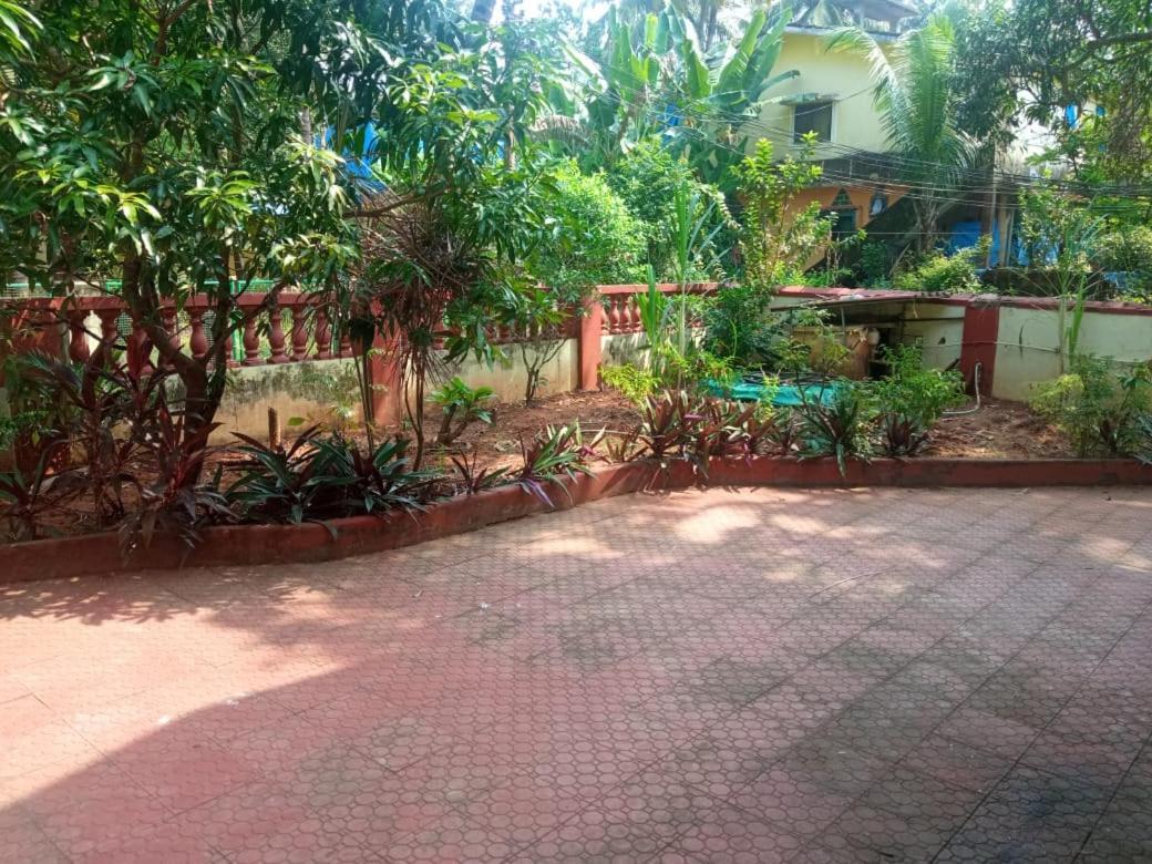 R Mansion Appartement Calangute Buitenkant foto