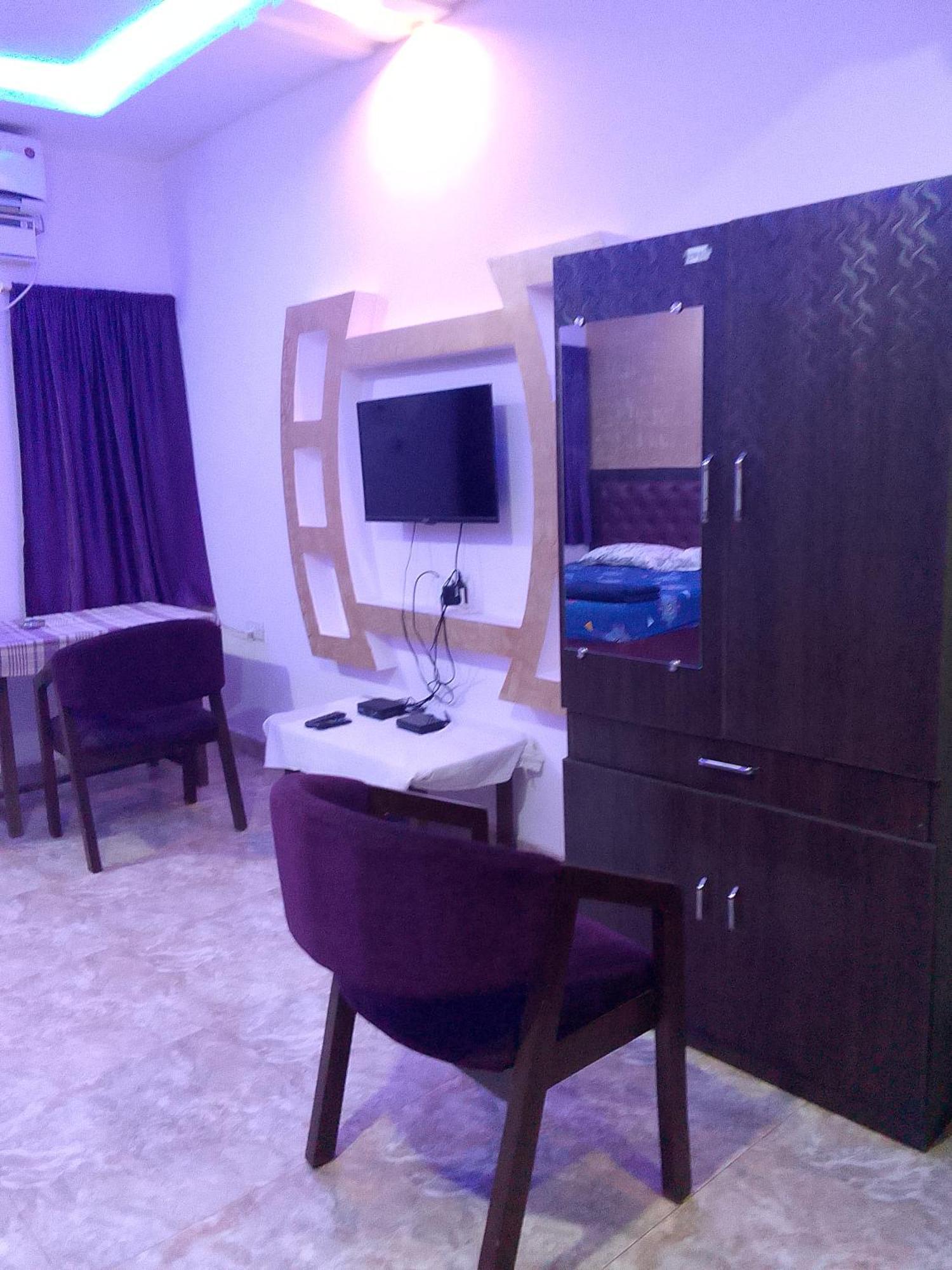 R Mansion Appartement Calangute Buitenkant foto